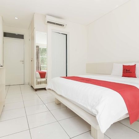 Reddoorz Near Pancoran Hotel Jakarta Exterior photo